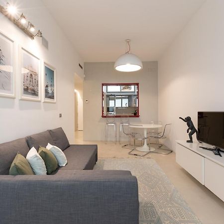 Ampio Bilocale Repubblica - Mirable Pm Apartment Milan Exterior photo