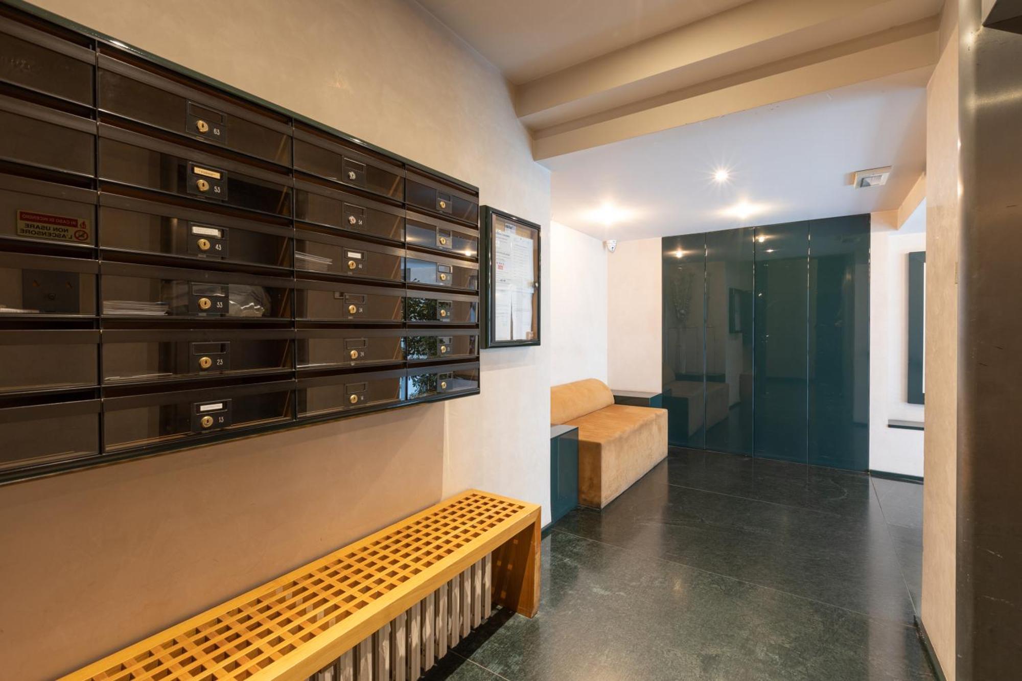 Ampio Bilocale Repubblica - Mirable Pm Apartment Milan Exterior photo