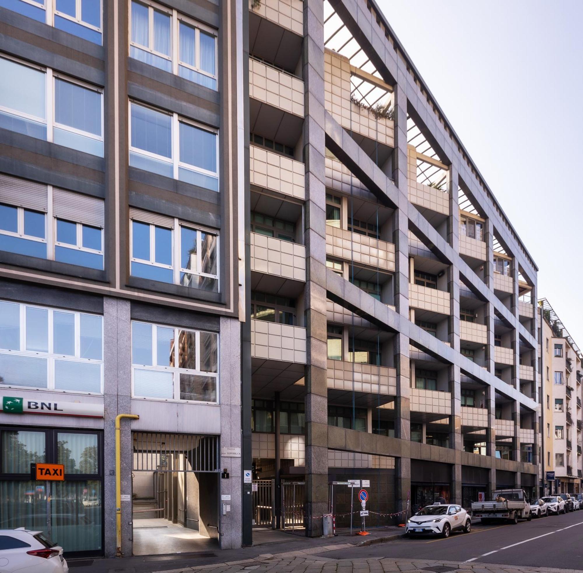 Ampio Bilocale Repubblica - Mirable Pm Apartment Milan Exterior photo